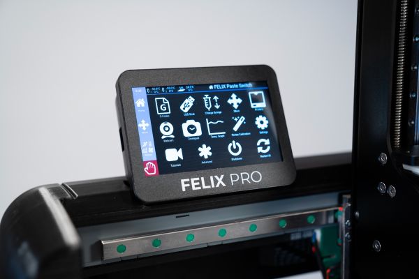 LCD display on The FELIX Twin Head Food 3D Printer